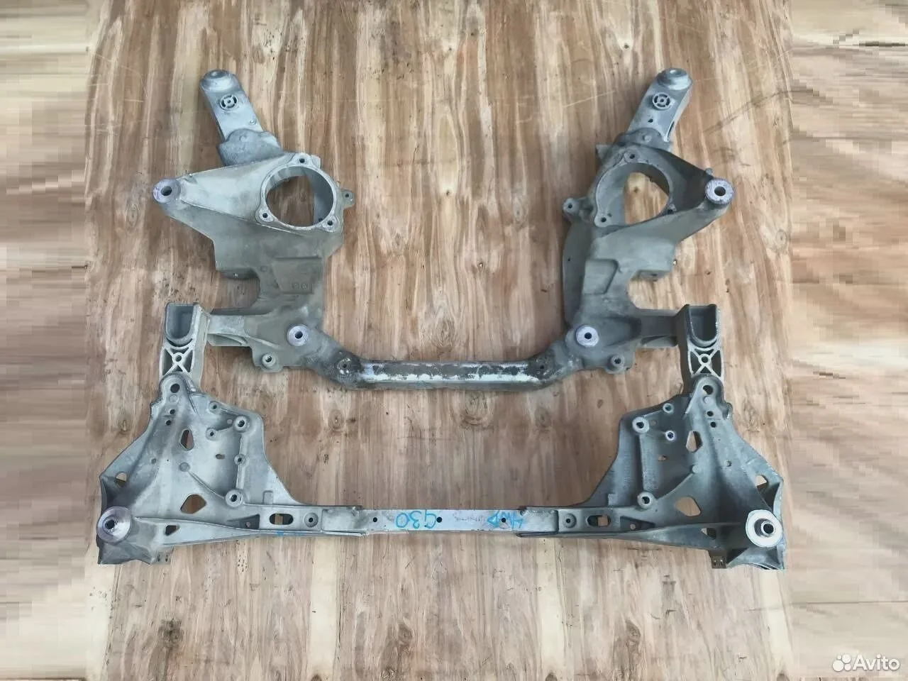 Подрамник двигателя bmw 520 530 g30 полный привод