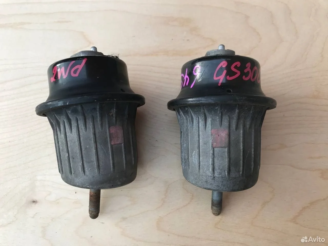 Подушка двигателя lexus gs300 is250 2wd