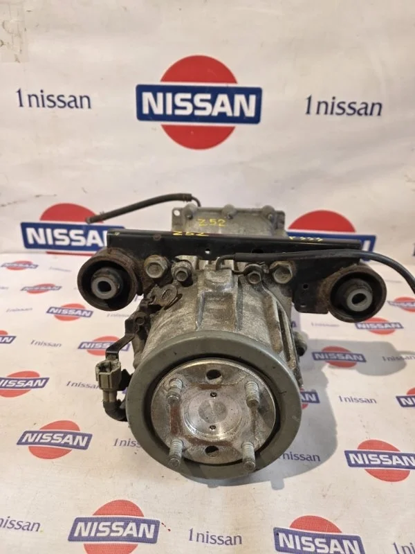 Редуктор моста Nissan Murano 2017 383004BF0A Z52 VQ35DE, задний