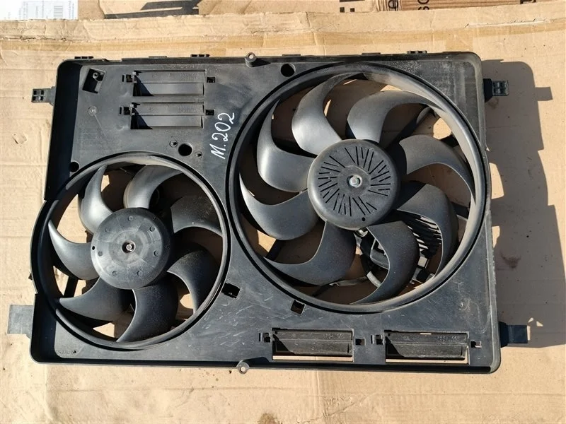 Вентилятор охлаждения Volvo XC60 2017 30668629 D5244T21