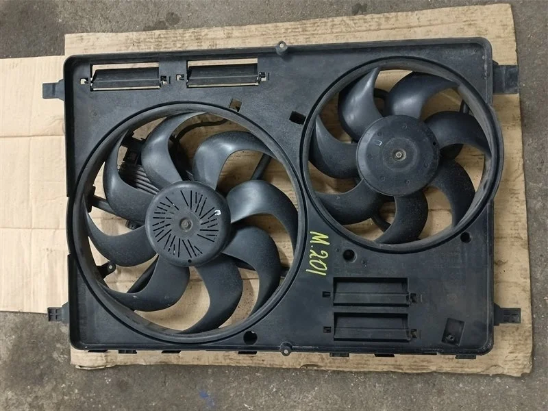 Вентилятор охлаждения Volvo XC60 30668629