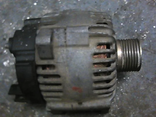 Генератор Renault Megane 2  F4R