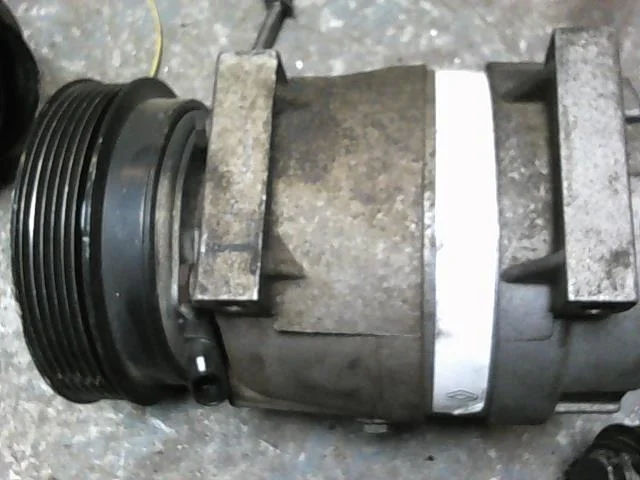 Компрессор кондиционера Renault Laguna 2  K4M