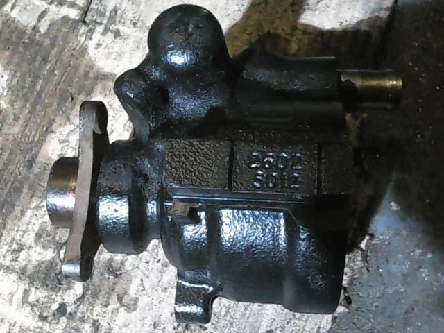 Насос гидроусилителя Renault Trafic 2  M9R (K4M)