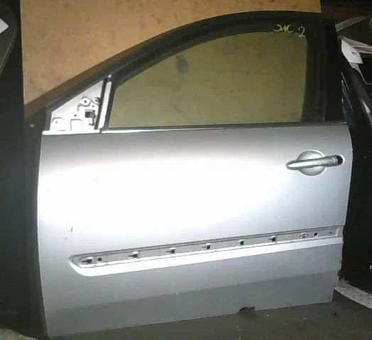 Дверь Renault Laguna 3   F L