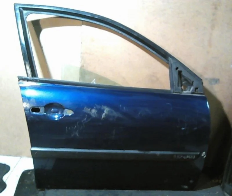 Дверь Renault Megane 2   F R