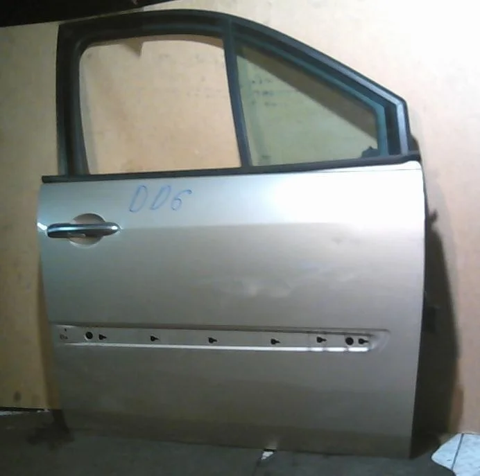 Дверь Renault Scenic 2   F R