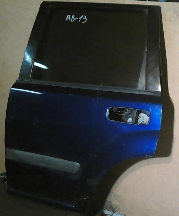 Дверь задняя левая Nissan X-Trail T30   B L