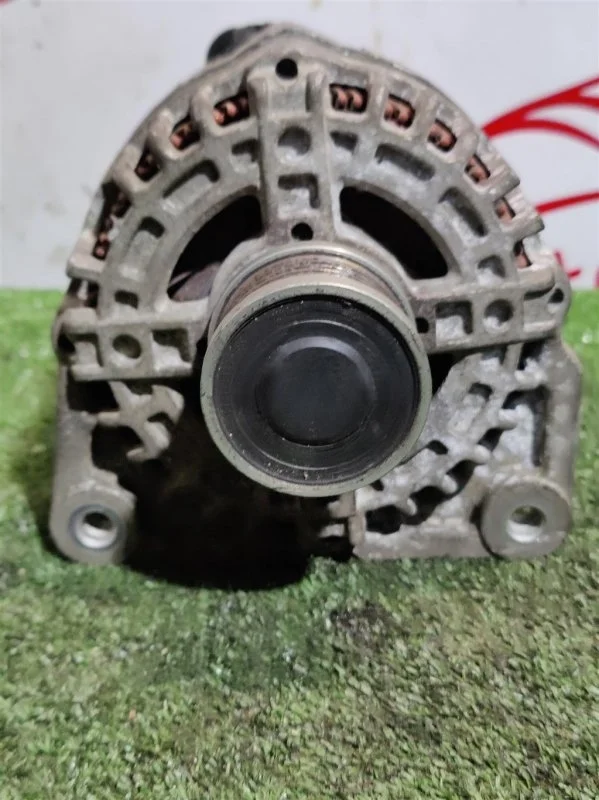 Генератор Nissan X-trail T31 2007-2014 2.0 MR20DE