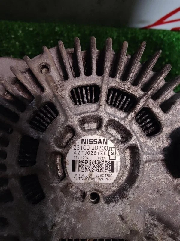 Генератор Nissan Qashqai J10  2.0 MR20DE
