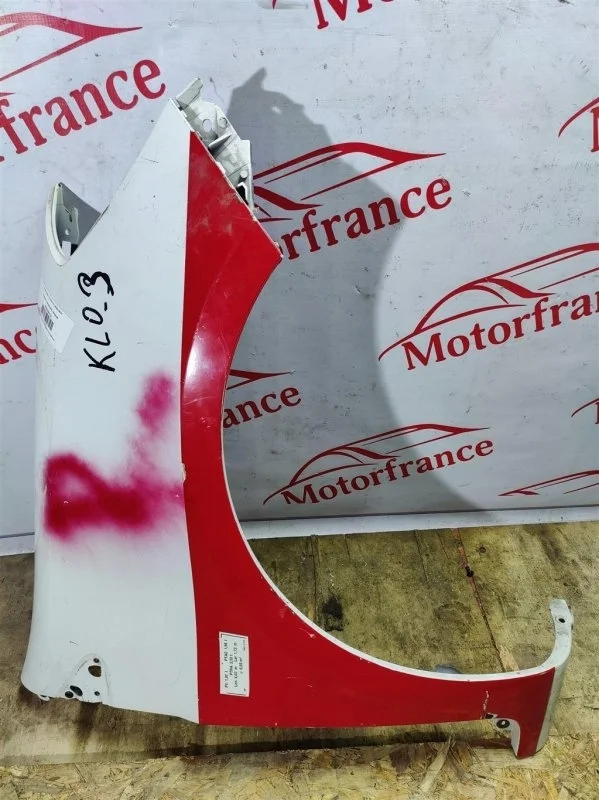 Крыло Renault Clio    F R