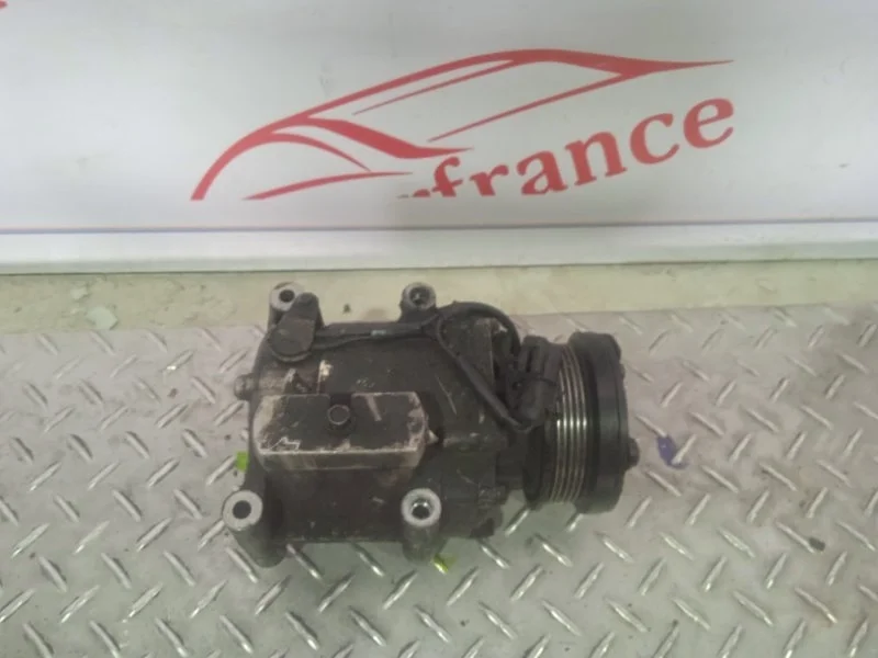 Компрессор кондиционера Ford Fusion