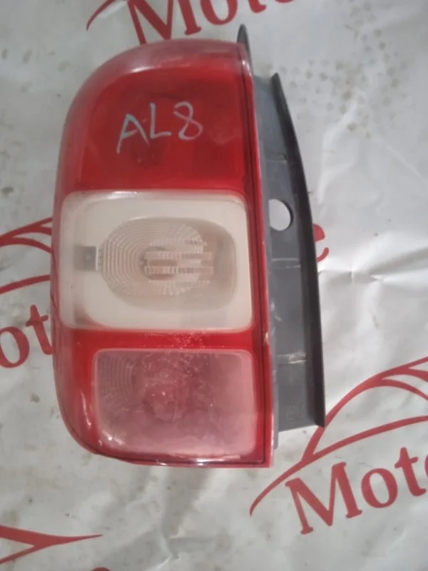 Фонарь задний Renault Duster    B L