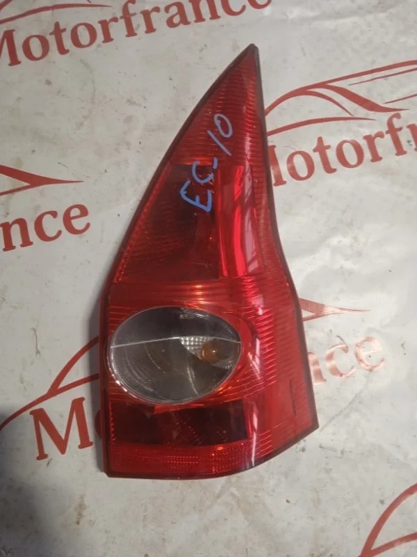 Фонарь задний Renault Megane 2   B R