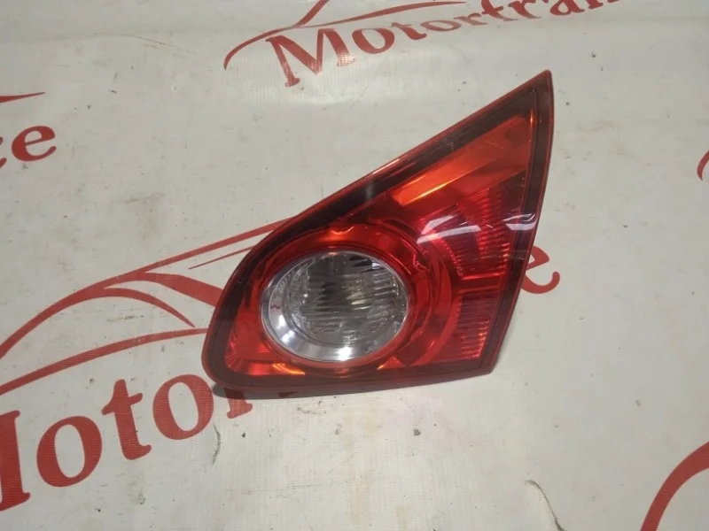 Фонарь задний Nissan Qashqai J10   B R