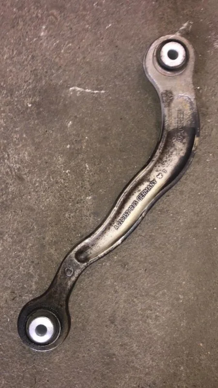 Рычаг задний верхний Mercedes-benz S-Class W221