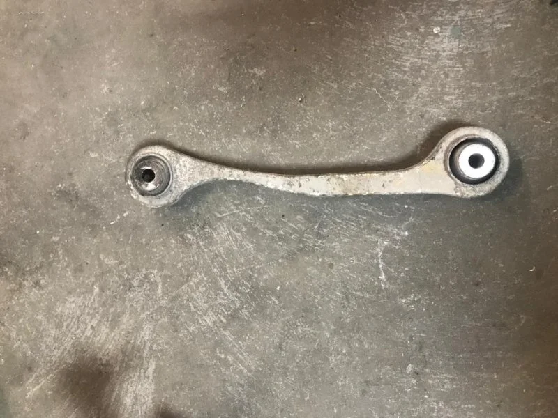 Рычаг задний нижний Mercedes-benz S-Class W221