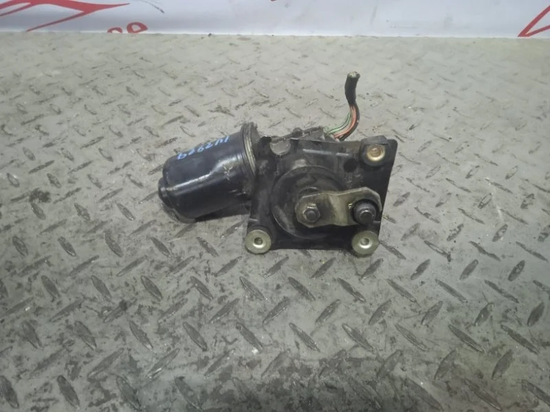 Мотор дворников Nissan Primera P11   F