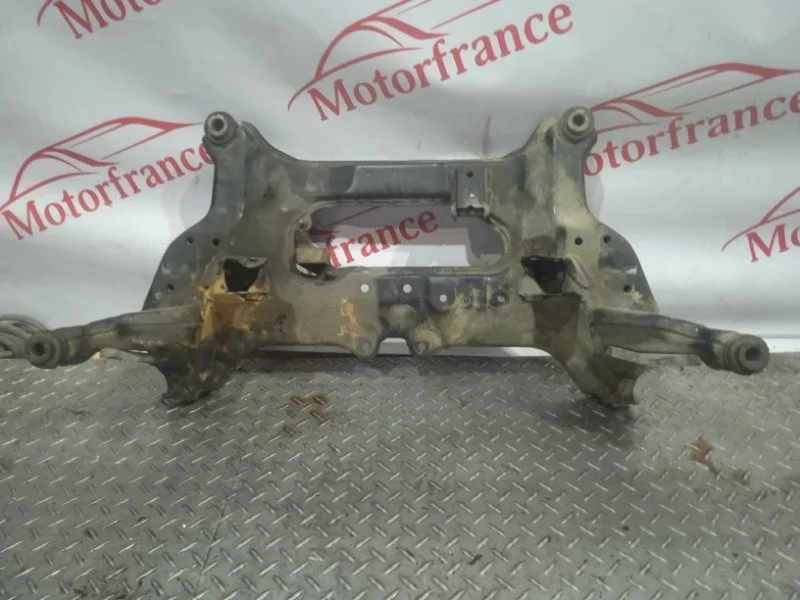 Подрамник передний Nissan X-Trail T30