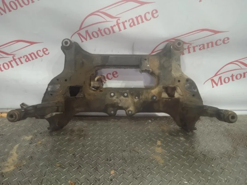 Подрамник передний Nissan X-Trail T30