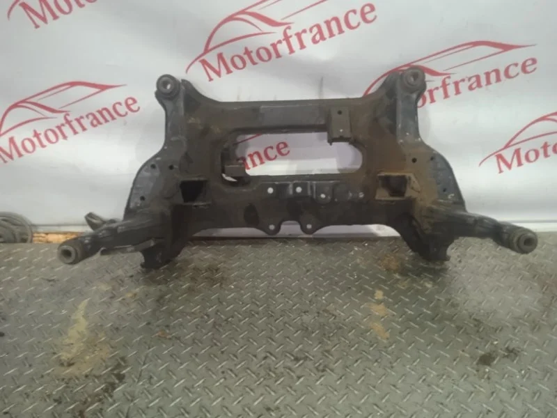 Подрамник передний Nissan X-Trail T30