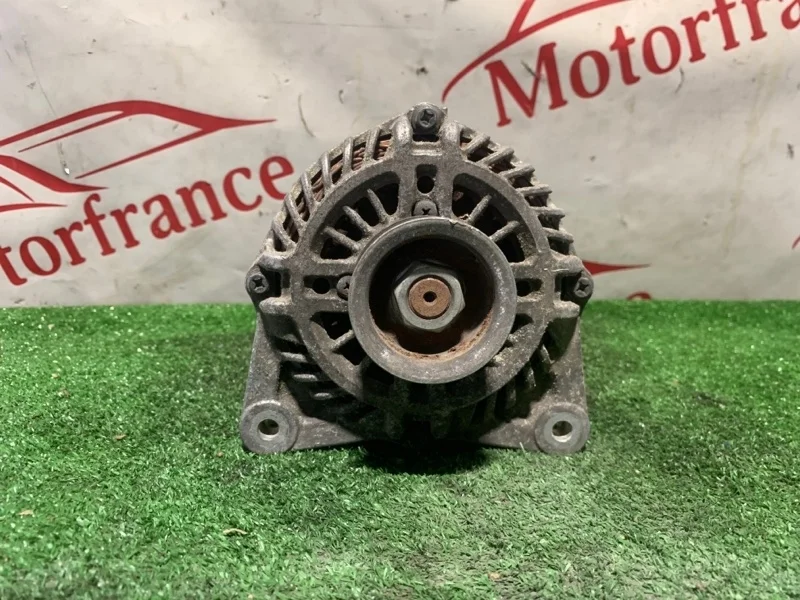 Генератор Nissan Note E11  1.6 hr16de