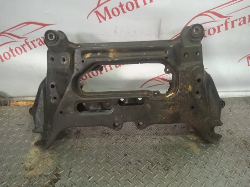 Подрамник передний Nissan X-Trail T30