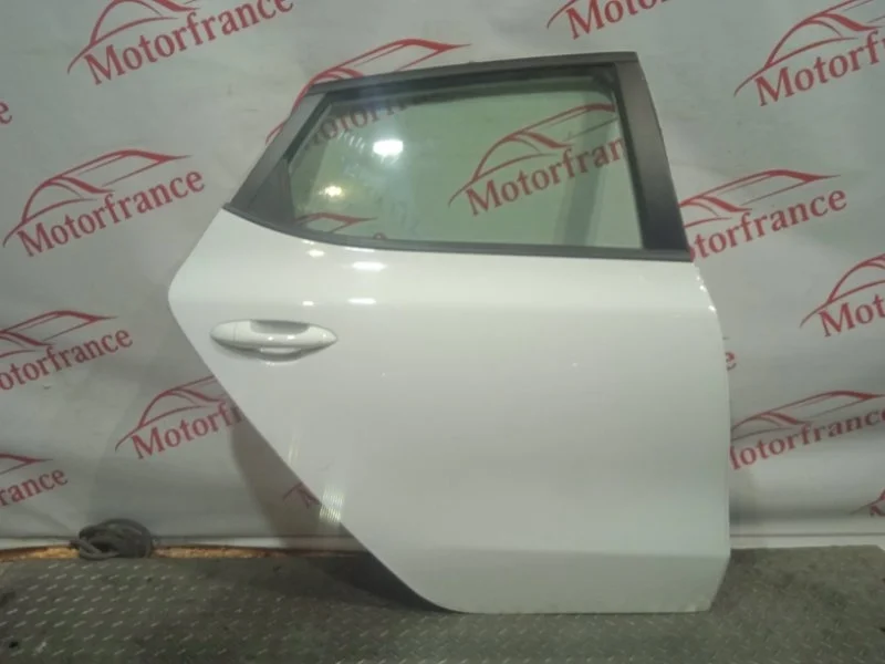 Дверь задняя правая Kia Ceed JD   B R