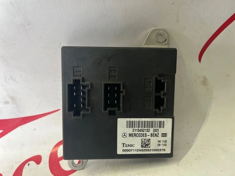 Блок предохранителей Mercedes-benz E-Class W211 2002-2006