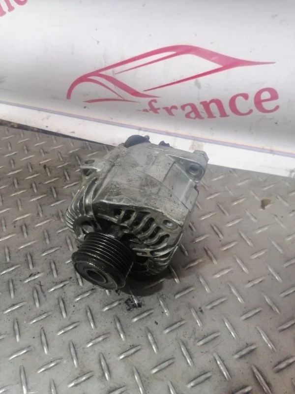 Генератор Hyundai Sonata NF  2.0 g4kd