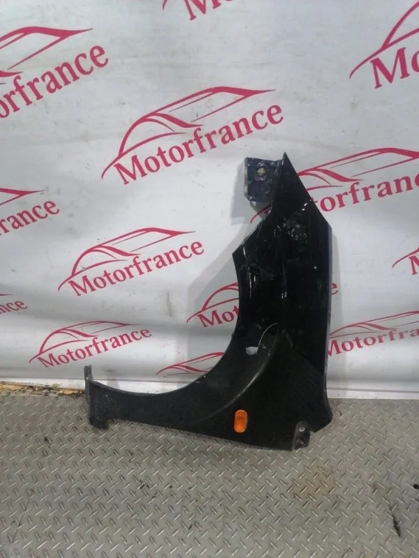 Крыло Ford Fiesta Mk5   F L