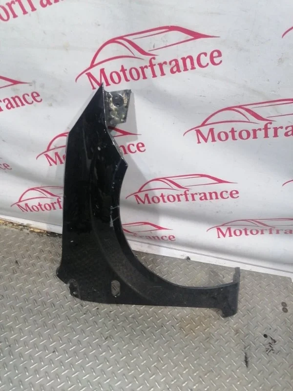 Крыло Ford Fiesta Mk5   F R