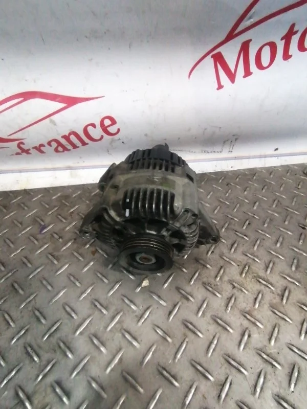 Генератор Renault Megane 1  1.6 8V K7M