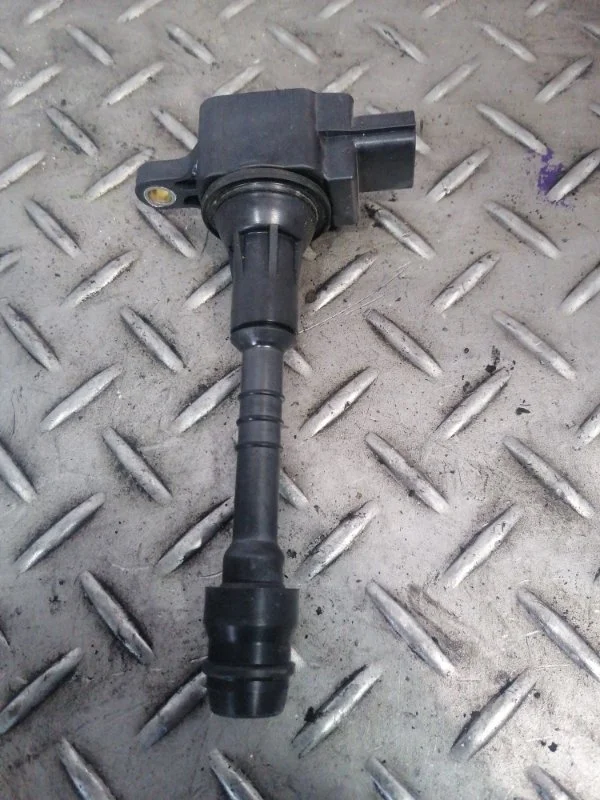 Катушка зажигания Nissan Almera N16 2000-2006 1.5 QG15DE
