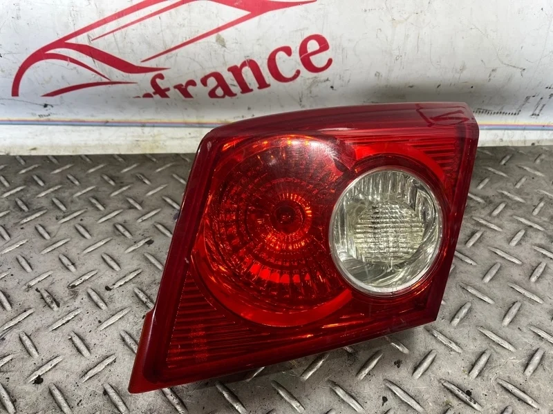 Фонарь задний внутренний правый Chevrolet Lacetti 1   B R