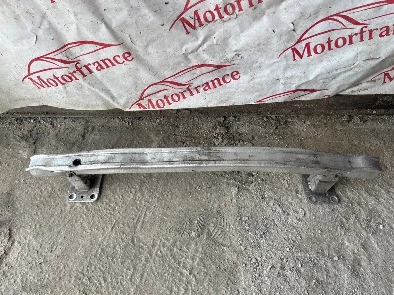 Усилитель бампера Renault Megane 2 2002-2009  F