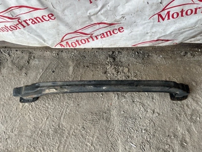 Усилитель бампера Renault Megane 2 2002-2009  B