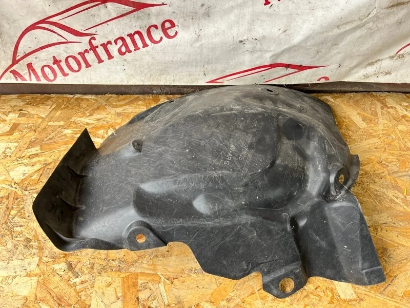 Подкрылок Renault Megane 2 2002-2009  F L