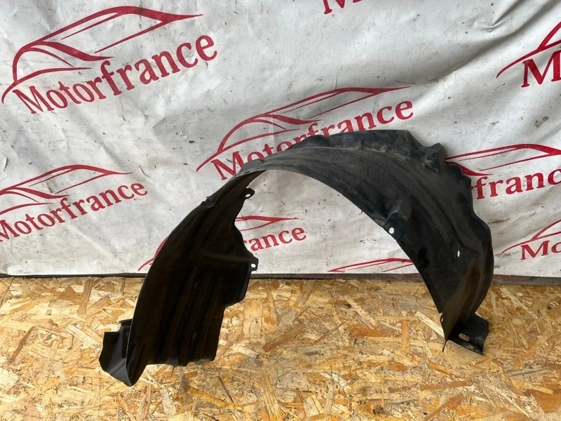 Подкрылок Nissan Almera N16 2000-2006  F L