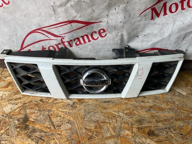 Решетка радиатора Nissan X-Trail T31 2007-2011