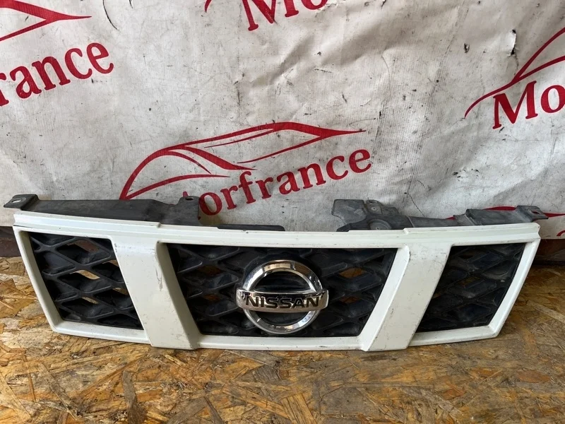 Решетка радиатора Nissan X-Trail T31 2007-2011