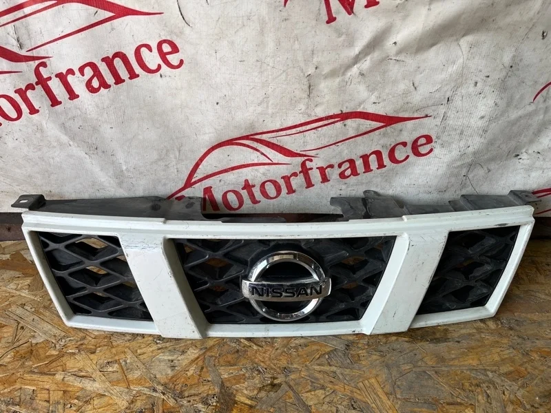 Решетка радиатора Nissan X-Trail T31 2007-2011