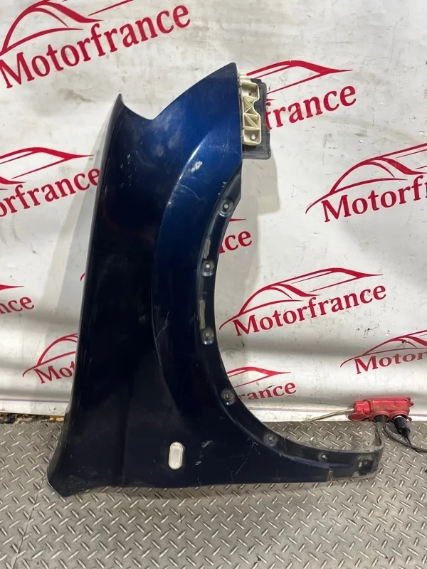 Крыло Nissan Qashqai J10 2006-2010  F R