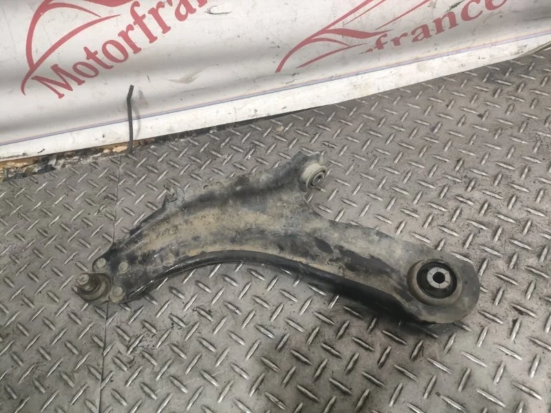 Рычаг передний Renault Kangoo 2 2010 1.5 DCI K9K F L