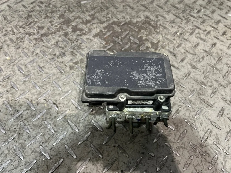 Блок ABS Nissan Primera P12 2001-2007