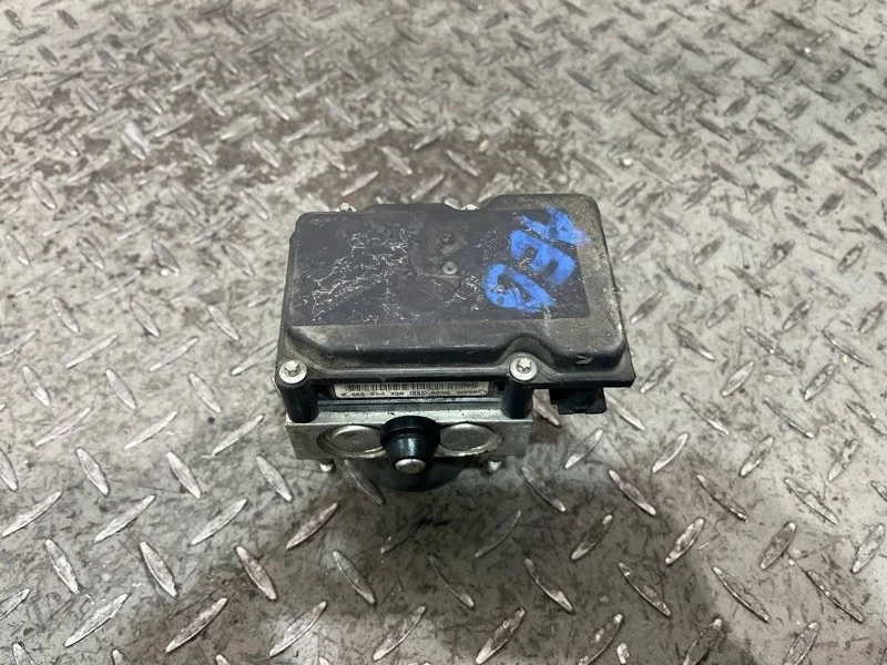 Блок ABS Nissan Almera N16 2000-2006