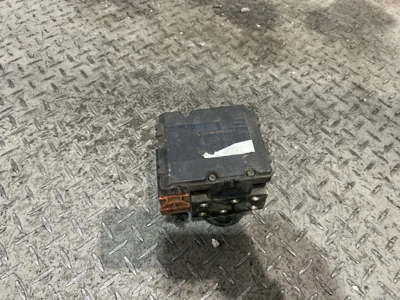 Блок ABS Hyundai Santa Fe SM 2006