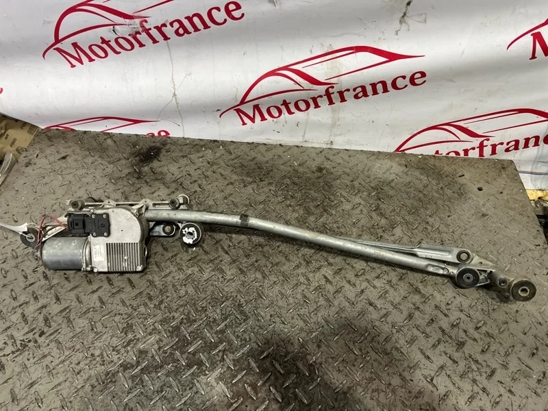 Трапеция дворников Audi Q7