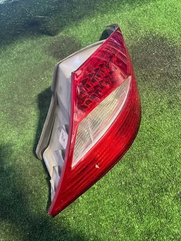 Фонарь задний Mercedes-benz CLS-Class C219    R