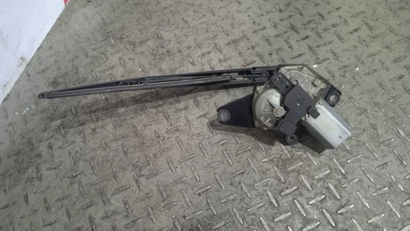 Моторчик стеклоочистителя задний Mercedes-benz M-Class W164